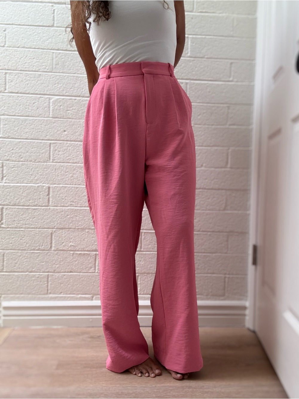 Abercrombie & Fitch Pink Curve Love A&F Sloane Tailored Crepe Pant Pink